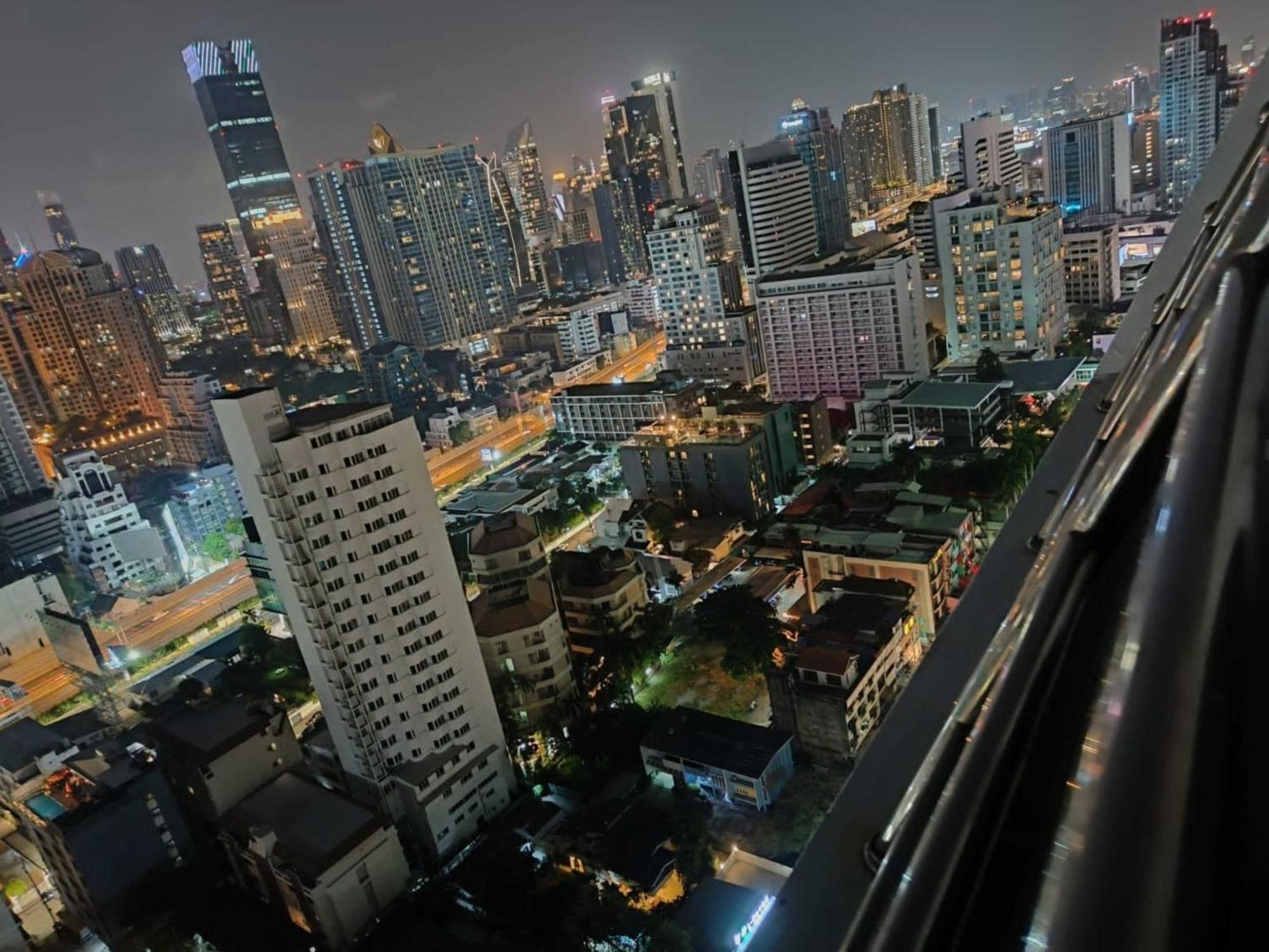 Omni Tower Sukhumvit Nana Direct Hotel Banguecoque Exterior foto