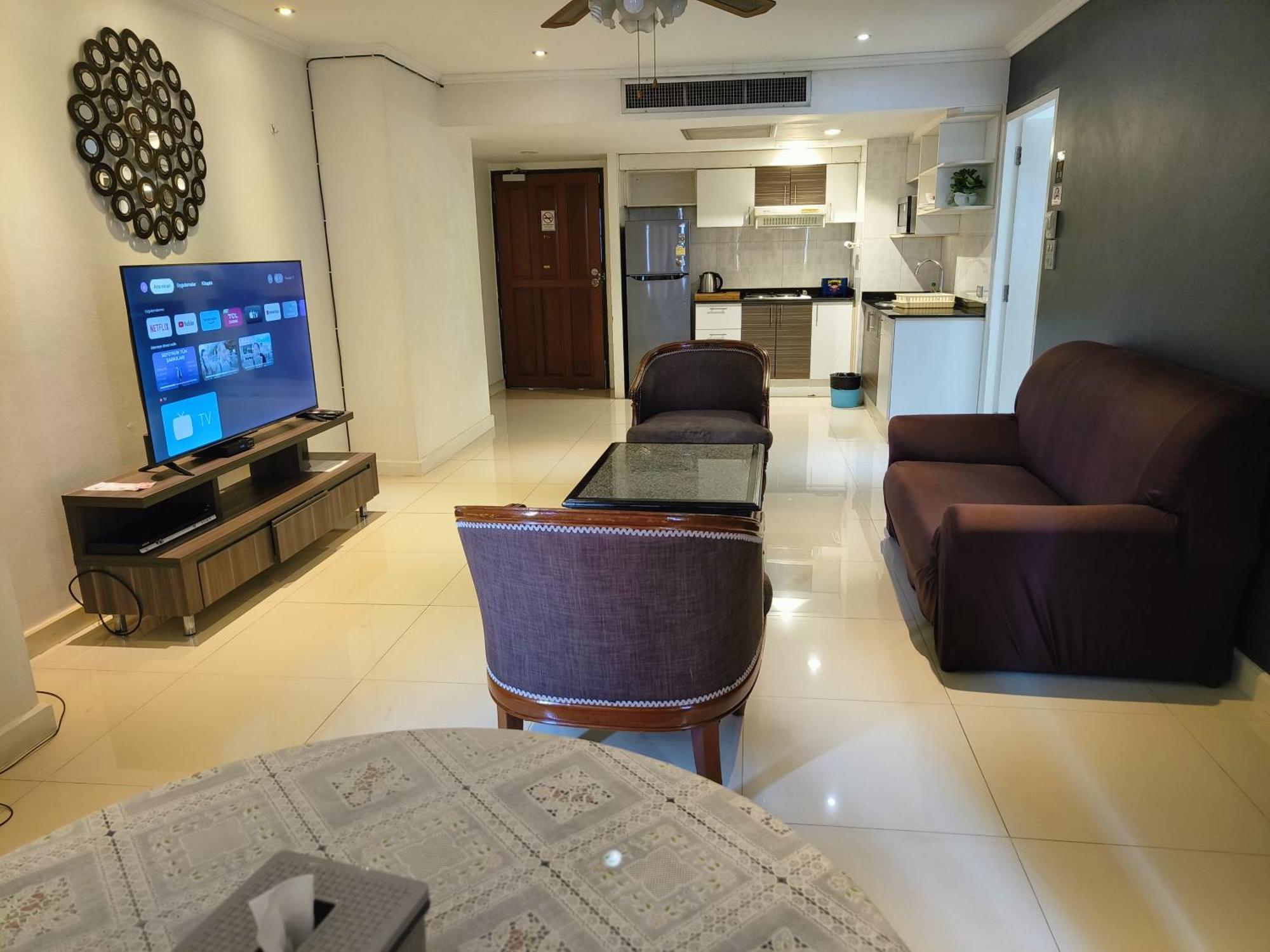 Omni Tower Sukhumvit Nana Direct Hotel Banguecoque Exterior foto
